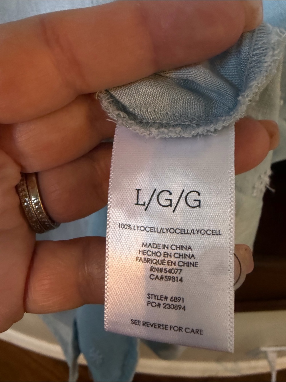 #6891 cabi Light Blue Petal Stitch Shirt. NWOT. Size Large. - Picture 6 of 6